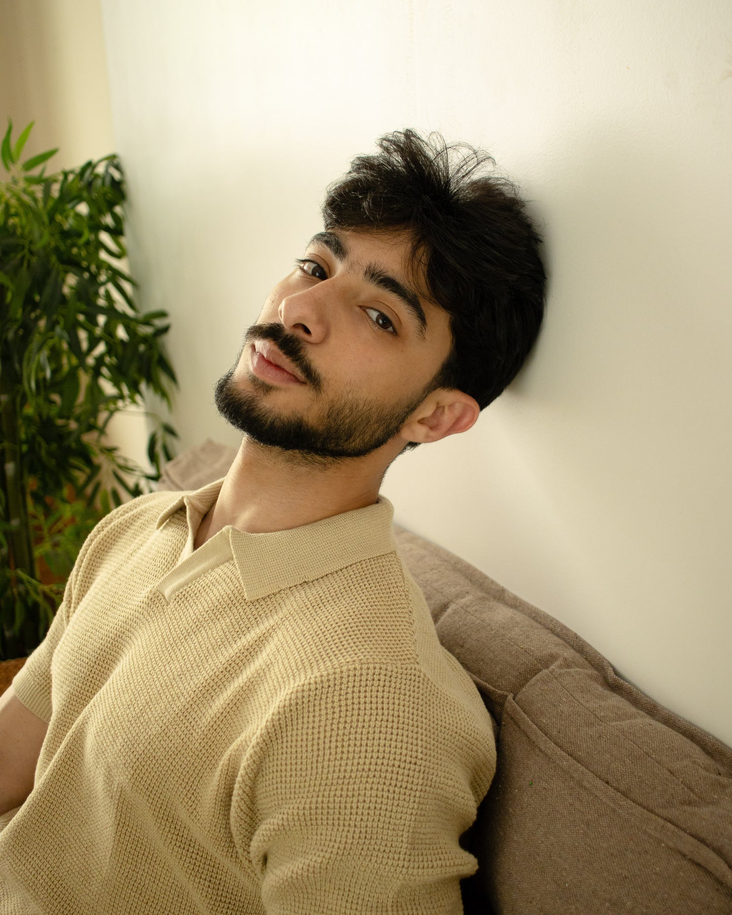 Unisex beige knitted polo
