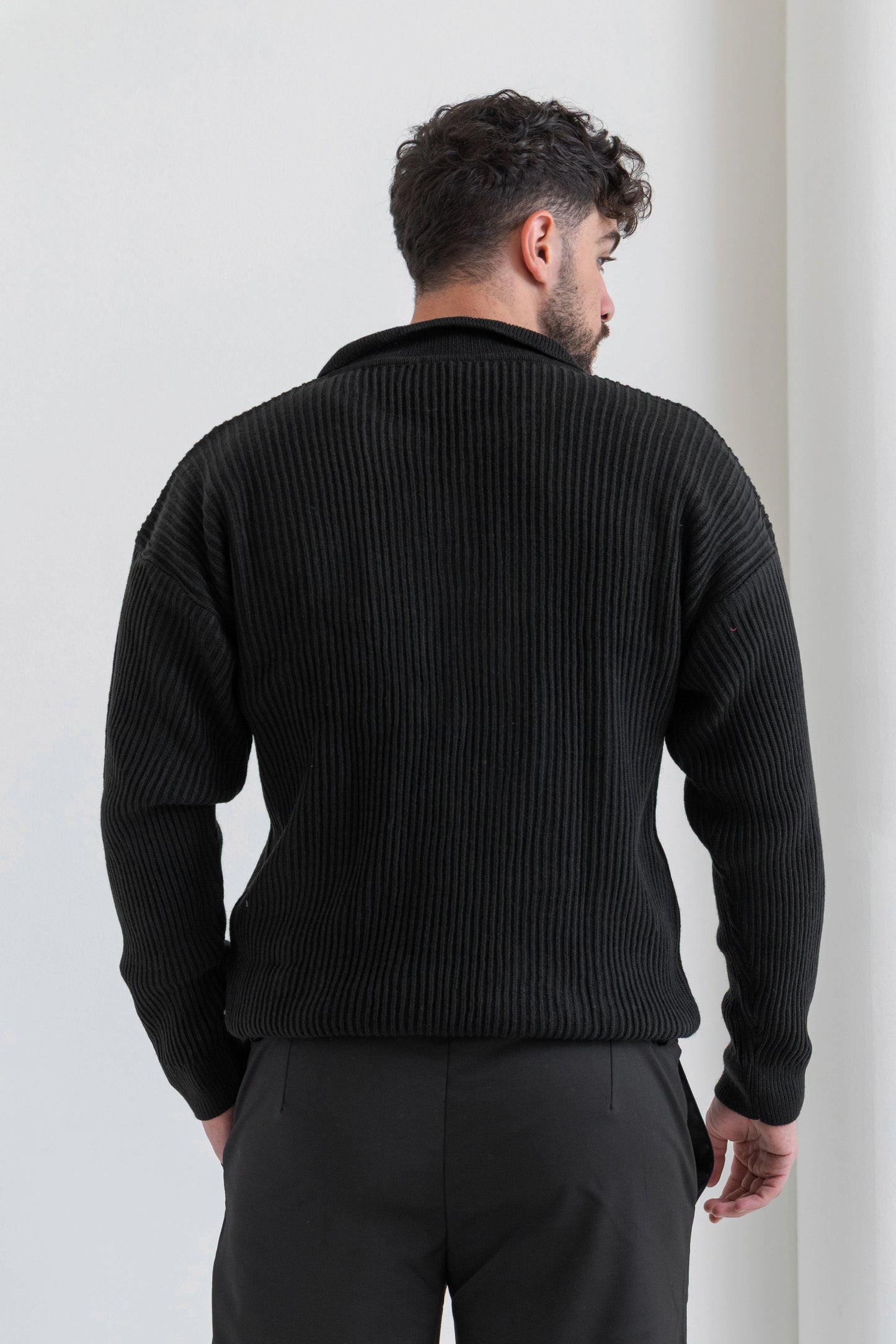 Unisex Black Knitted Quarter Zipper