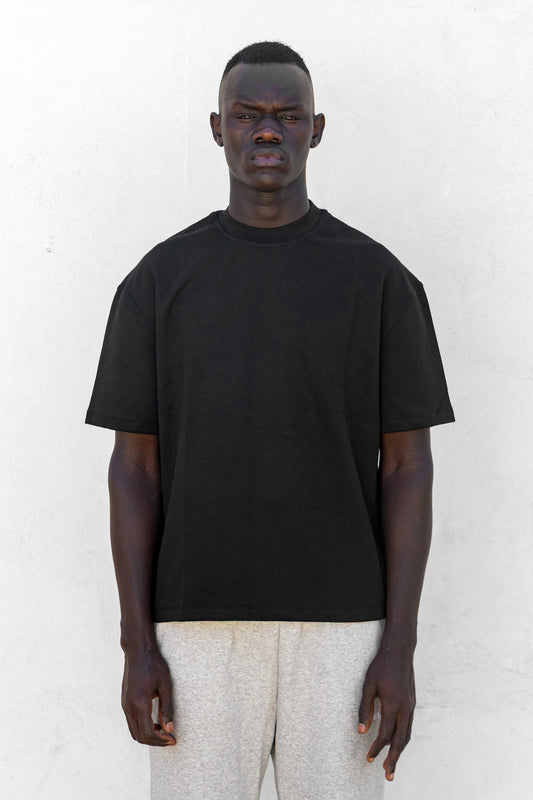 Regular fit black T-shirt